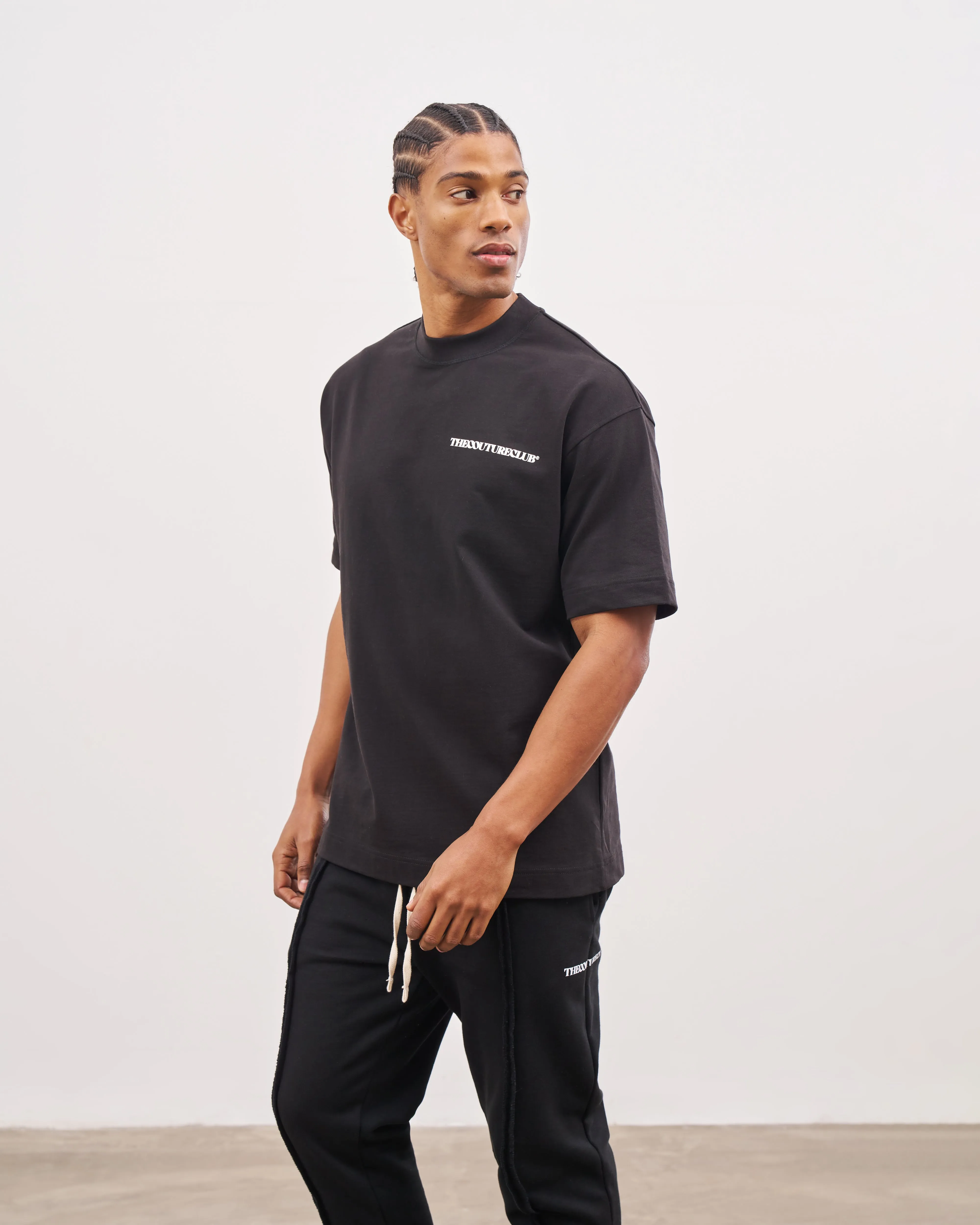 HEAVYWEIGHT COPYRIGHT T-SHIRT - BLACK