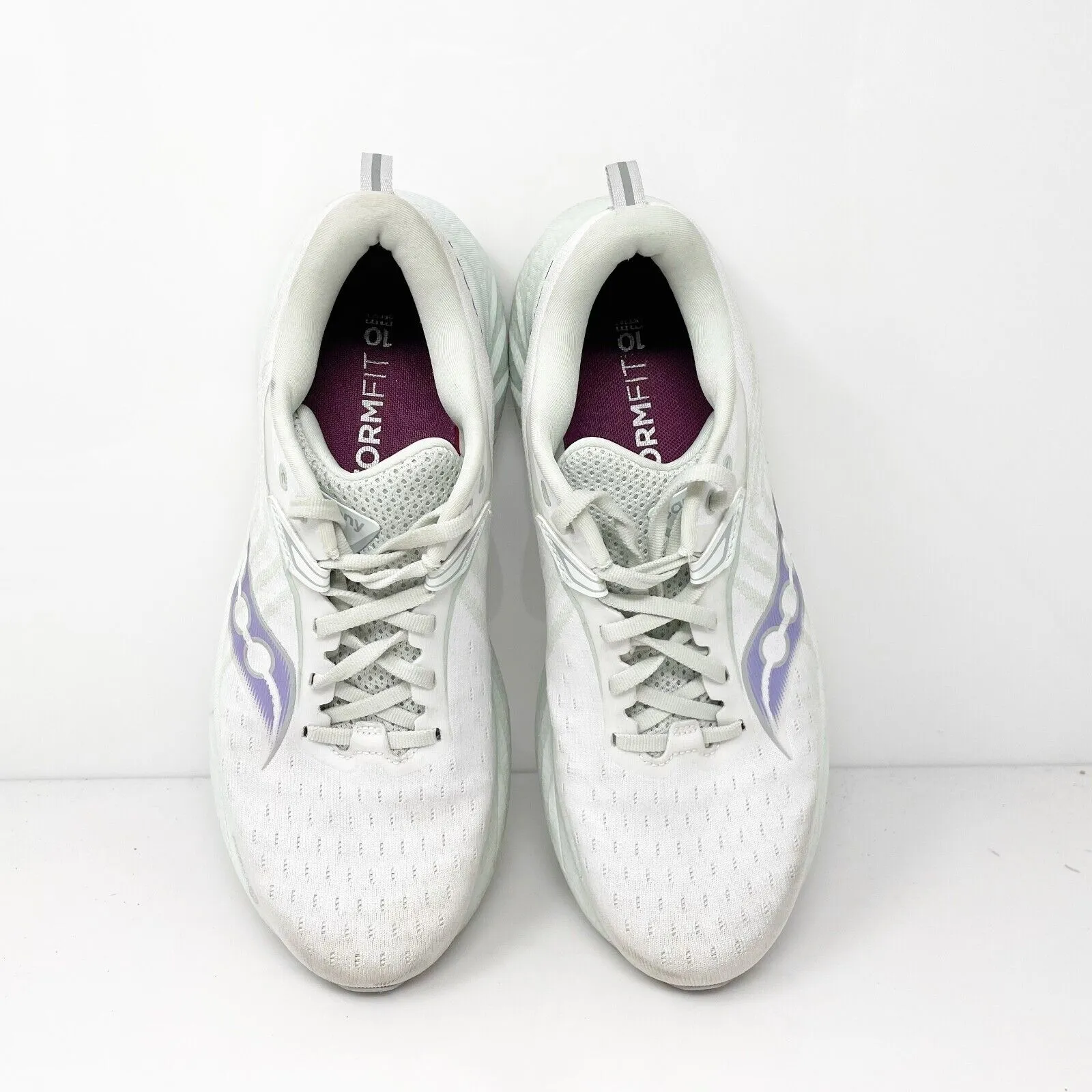 Saucony Womens Triumph 22 S10964-245 White Running Shoes Sneakers Size 10.5