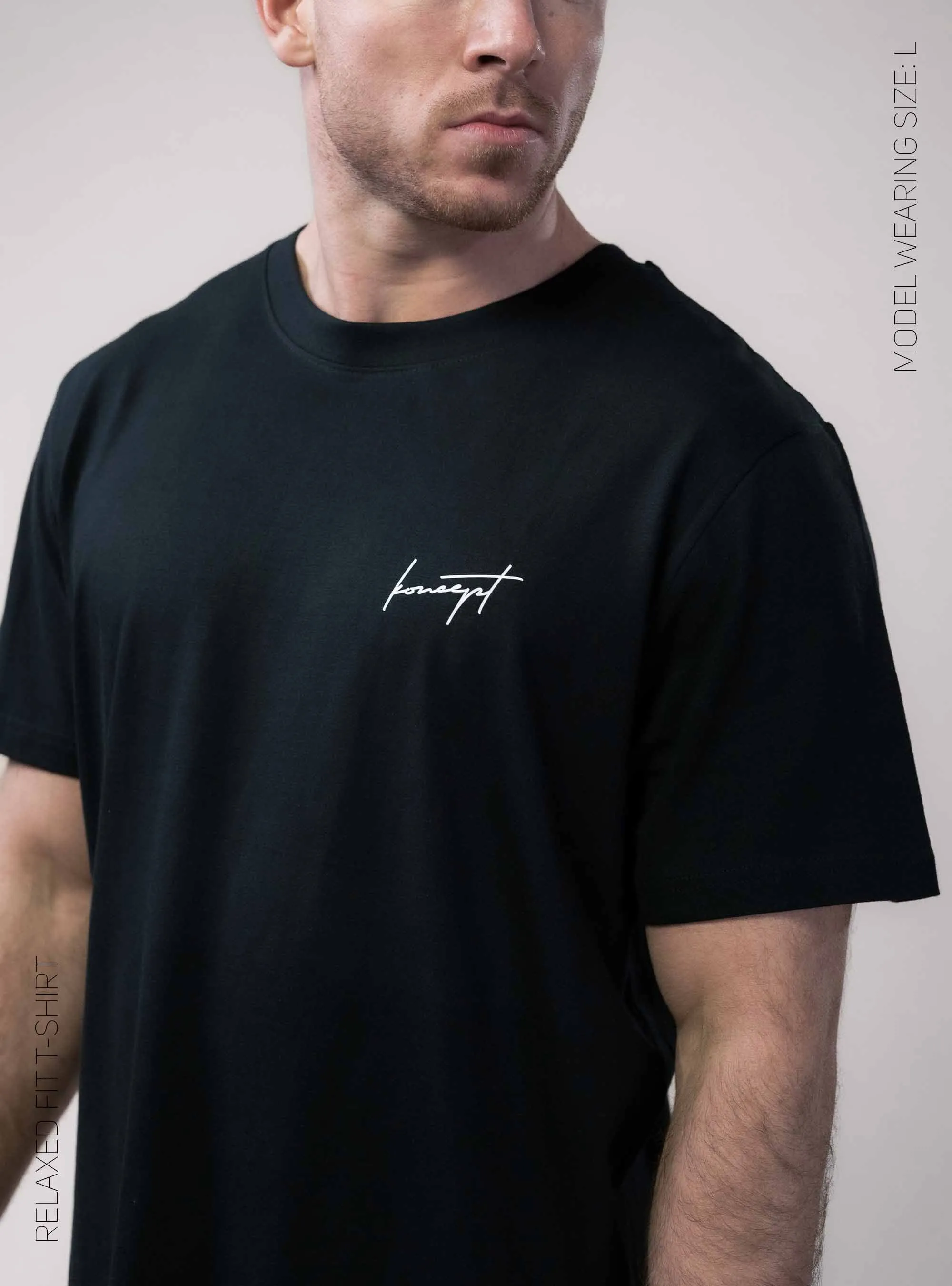 Signature Relaxed Fit T-Shirt